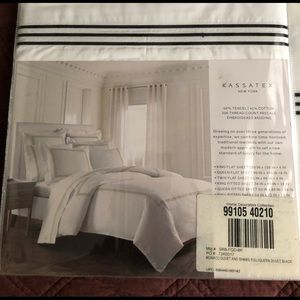 New Kassatex F/Q Duvet W/Shams + Extra King Shams